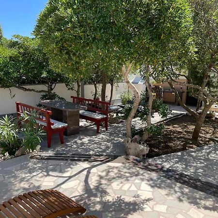 Villa Pagar - With Jacuzzi - Renovated In 2022 Povljana Εξωτερικό φωτογραφία